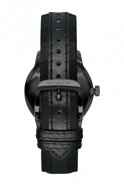 BURBERRY Black Leather Strap BU10010 