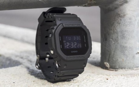 CASIO G-Shock Chrono Black Rubber Strap DW-5600BB-1ER 